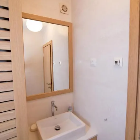 Jelena B4 公寓式酒店