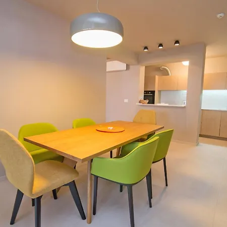 Jelena B4 4* Veli Lošinj